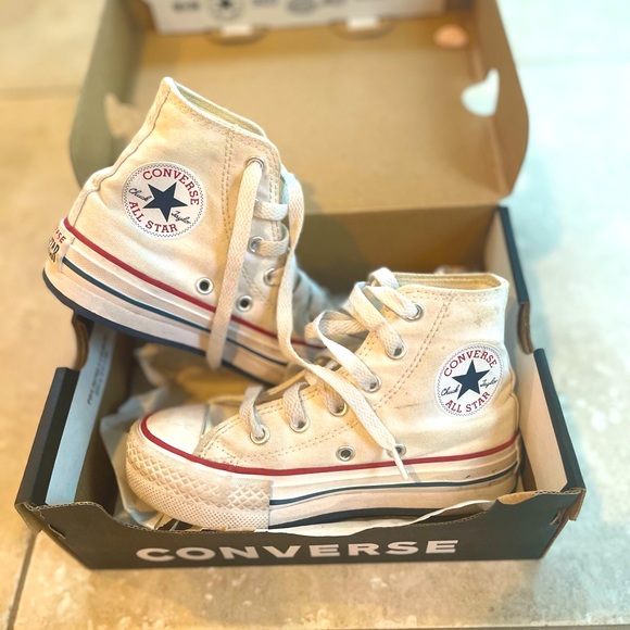 Converse Other - Little girls Converse platform. Slightly used.